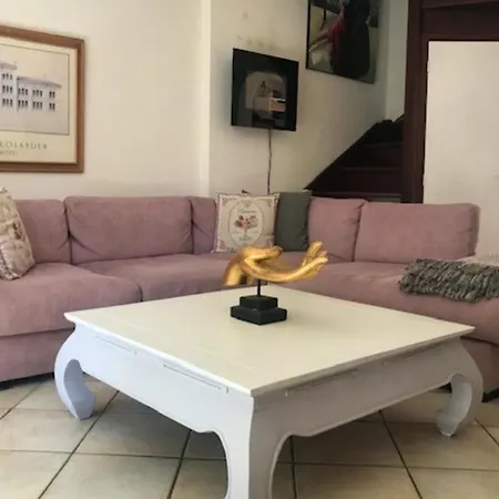 Maison De 3 Chambres Avec Piscine Partagee Jacuzzi Et Jardin Clos A *